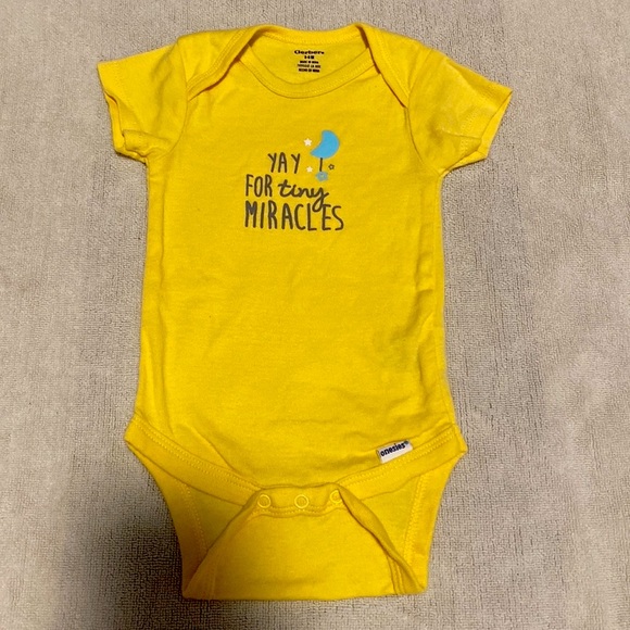 Set of 5 Gerber Short Sleeve Onesies Giraffe Moon Star Stripe Triangle, 3-6m - Picture 3 of 8